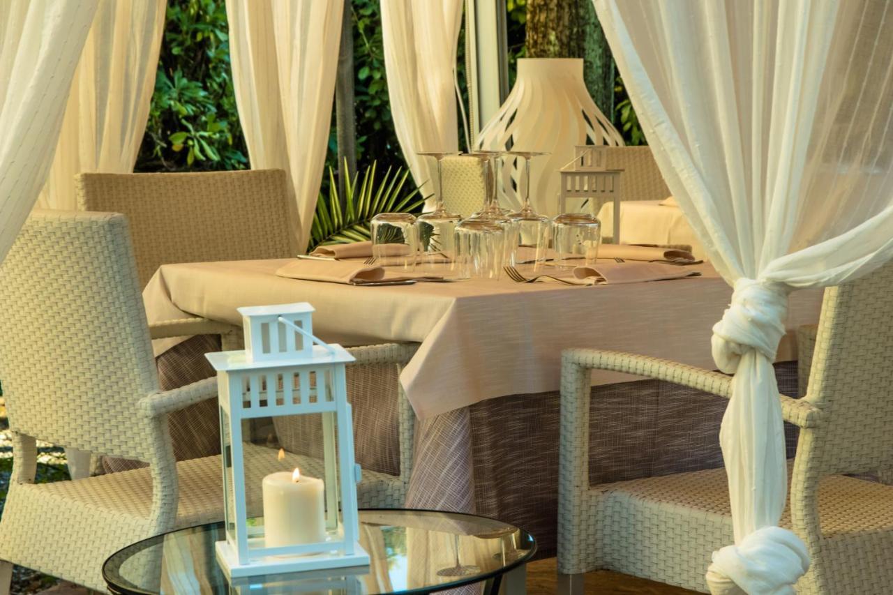 מרינה די מסה Hotel Giulia מראה חיצוני תמונה